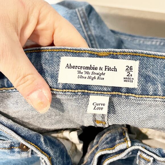 Abercrombie The '90s Straight Leg Ultra High Rise Curve Love Jeans 2 - Picture 3 of 4